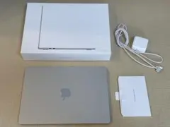値下げしました！Apple MacBook Air 13.6インチ　スターライト