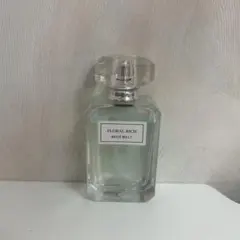 MASSE MOLLY マッセモリー フローラルリッチ 香水のサムネイル