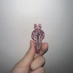 ＊ハンドメイド＊うさ耳ヘアピン キラキラピンクストーン　量産型 韓国風