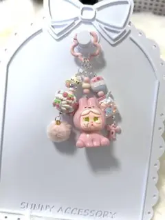 ピンク CRYBABY (クライベビー）付き携帯ストラップ