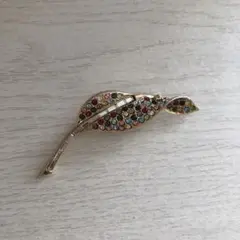 最終価格‼︎ ブローチ　ラインストーン　葉　リーフ　アンティーク　ヴィンテージ
