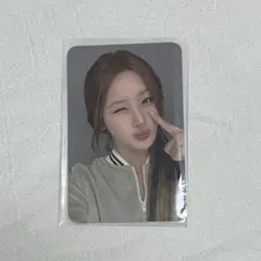 KISS OF LIFE　ベル　サノク　トレカ　サイン入り KISS OF LIFE キオプ ジュリー トレカ サノク - メルカリ