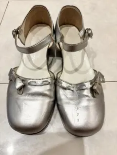 シルバー リボン付き フォーマルシューズ