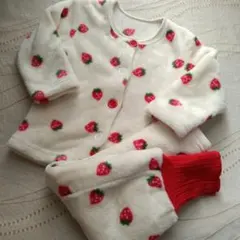 いちご柄 ベビーパジャマ 90cm