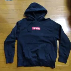 ブラック パーカー