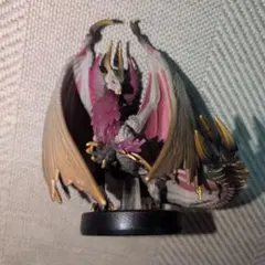 amiibo メルゼナ モンスターハンターライズのサムネイル