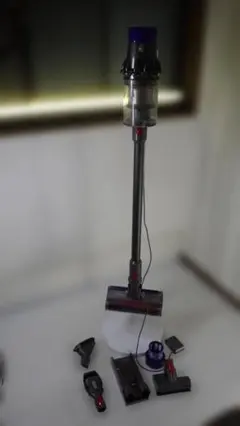 手渡し・引き取り限定】木製スタンド＆付属品 Dyson V7 Slim セット