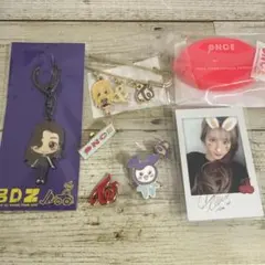 twice まとめ売り | Mercari | Proxy Shopping with Doorzo | Page 1