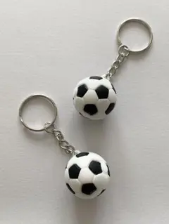 サッカーボールキーホルダー　2個セット