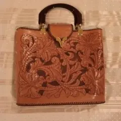 Item thumbnail for item 55a9af8e-a2d7-48f0-ac47-3143c80d7ef9