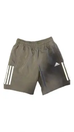 adidas紐付きズボン　150cm