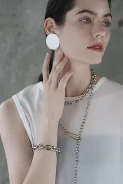 シーズマーラ　Plain disk earring ローヘン lohenのサムネイル