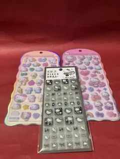 サンリオ　コットンパフィーシール2 種＆タイルシール１枚セット　キティ　正規品