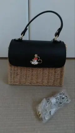 Disney ショルダーバッグ かごバッグ　ミニー　新品未使用タグ付き