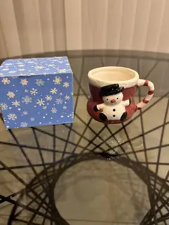 雪だるま(スノーマン)デザインの陶器マグカップ