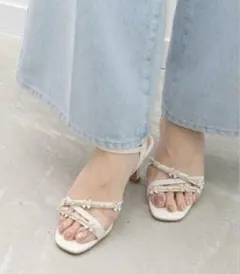 RANDA ビジューヒールアップサンダル L ホワイト