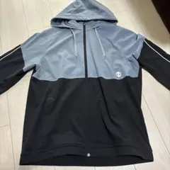 アンダーアーマー フード付きウィンドブレーカー L