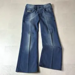 ディーゼル　デニムパンツ　フレア　ウォッシュ加工　ボタンフライ　ブルー　W25