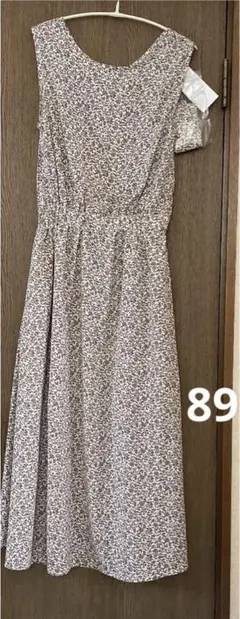 タグ付きウエストギャザーフラワーシフォンワンピース