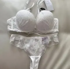 love gerie ブラジャーC75 TバックMのサムネイル