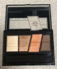 KATE designing brown eyes アイシャドウパレット