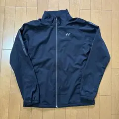ヨネックス ブラック ウインドブレーカー