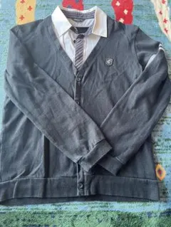 ダークグレー カーディガン ホワイトシャツ S