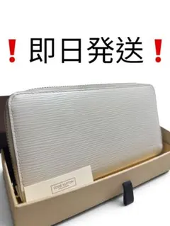 ルイヴィトン エピ ジッピーオーガナイザー 白 ホワイト イヴォワール