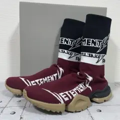 Vetements × Reebok Sock Runner KNIT 19FWのサムネイル