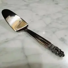 ジョージ ジェンセン エイコーン スターリングシルバー ケーキサーバー(未使用) 2025年最新】Georg Jensen ケーキサーバーの人気アイテム - メルカリ