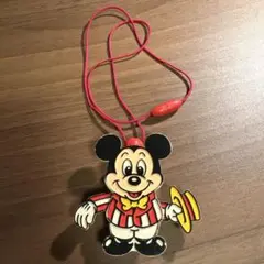 Item thumbnail for item 8d6f9d8a-051a-4e97-ab3c-95ed315b55ff