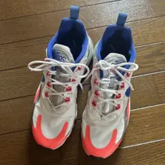 【たぬ様】ナイキ　スニーカー　NIKE AIR MAX 270 REACT