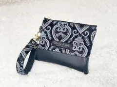 Item thumbnail for item fc0a9ac8-637f-4ea2-8c34-27d138fe6534