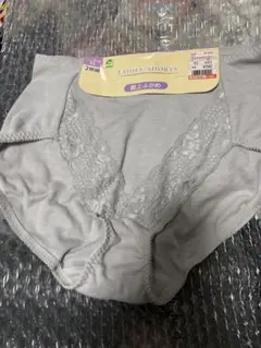 グレー レース付きショーツ LＬサイズ