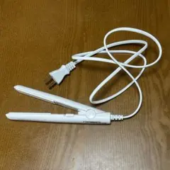 ホワイト ストレートヘアアイロン