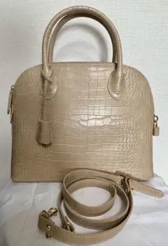 FURLA⭐︎ クロコ型押しキャンディバッグ - メルカリ