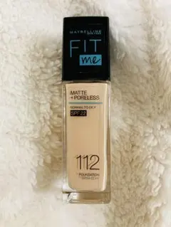 メイベリン　フィットミーリキッドファンデーション　112