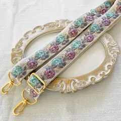 再販☆スマホショルダーストラップ／インド刺繍／ハンドメイド／ブルー