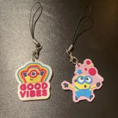 ミニオン　ラバーストラップ2個　ミニオン巾着付