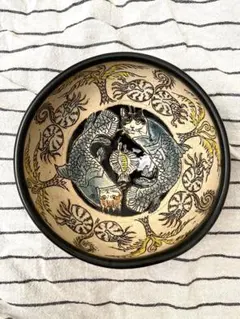 逃猫舎 キツネ 菊文様 平皿 - メルカリ