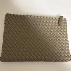新品未使用！NAGHEDI ポーチ カシミヤ