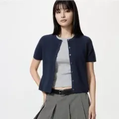 UNIQLO スカラップクルーネックカーディガン 69NAVY Lサイズのサムネイル