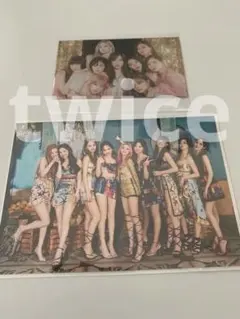TWICE トレカなど2枚