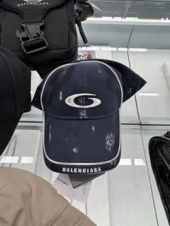 Item thumbnail for item a6ab5b33-eb37-45b1-af9d-449c3639b7ef