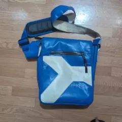 KHODI ショルダーバッグ ブルー