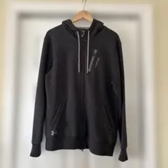 アンダーアーマー フード付きジップパーカー XLサイズ ♪使用感、色褪せあり♪