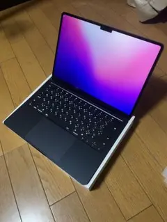MacBook Air:CPU Apple M2チップ, 256GB SSD