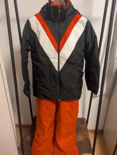 Item thumbnail for item 863176bb-0b40-4c85-927a-19f8a9ee1707