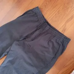 美品UNIQLOユニクロストレッチイージーアンクルパンツ/シアサッカー　L