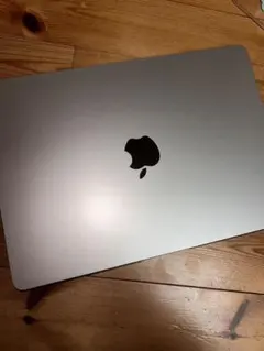 【新品未開封】MacBook Air シルバー　2025年モデル 中古】Apple MacBook Air 13インチ (M4,2025) M4(CPU:10C/GPU:10C